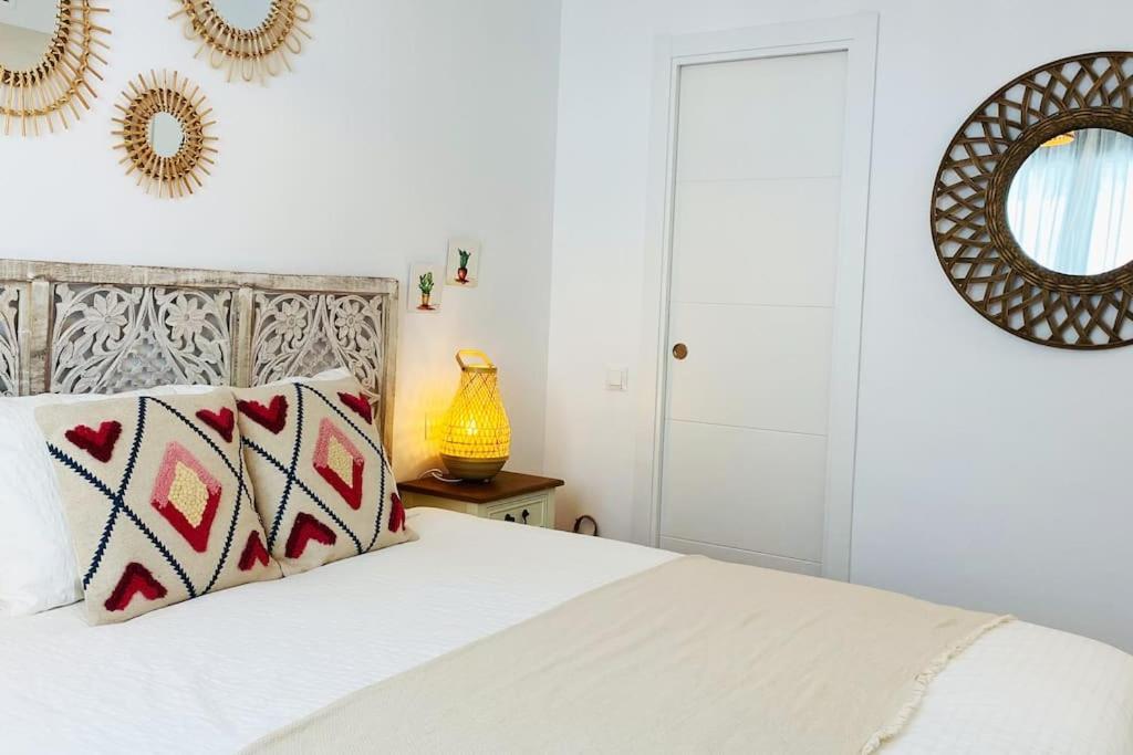 Nautilus Beach Apartment - Apartamento Azul Рота Экстерьер фото